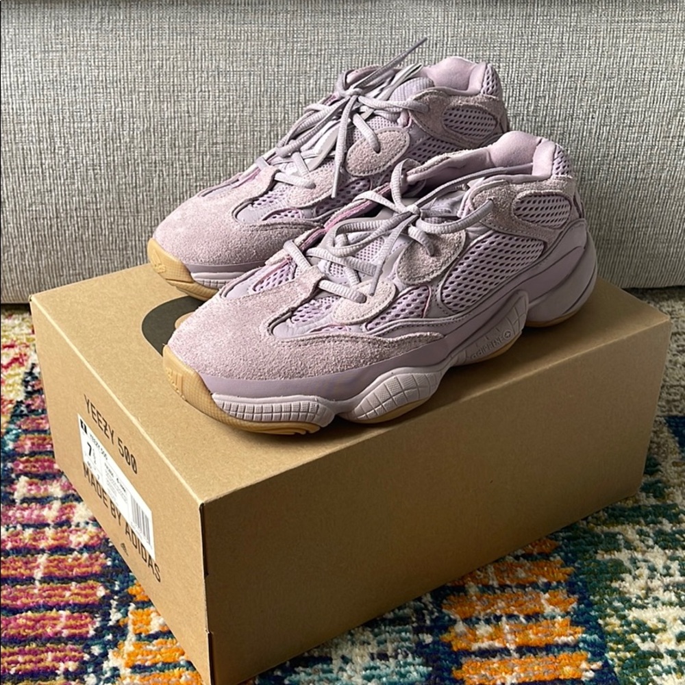 Yeezy 500 - image 3